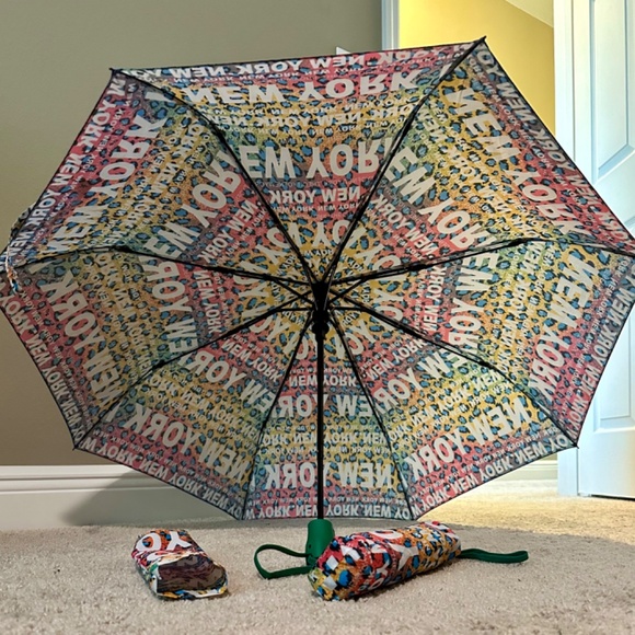 Multi-Colored New York Umbrellas (Set of 2) - Picture 2 of 3
